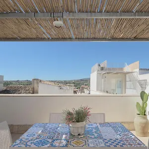 Holiday home Casa Caterina Noto